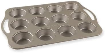 Nordic Ware Forma de muffin antiaderente Treat com 12 cavidades, prata